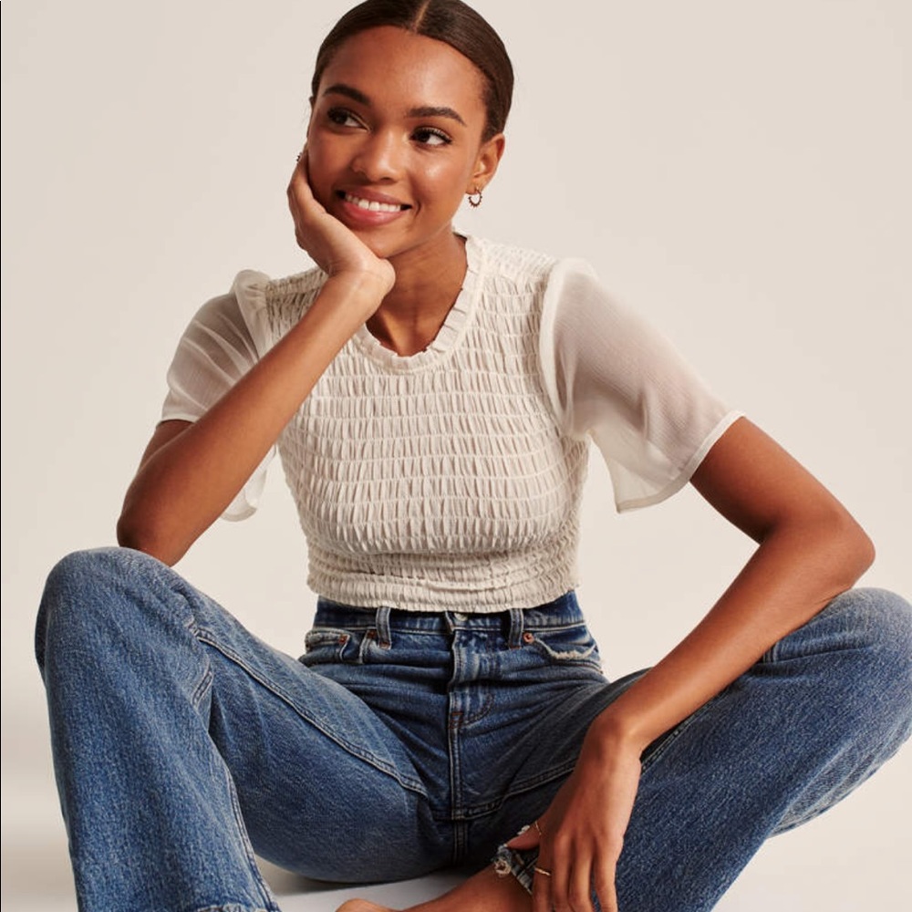 Abercrombie & Fitch Smocked Top XS